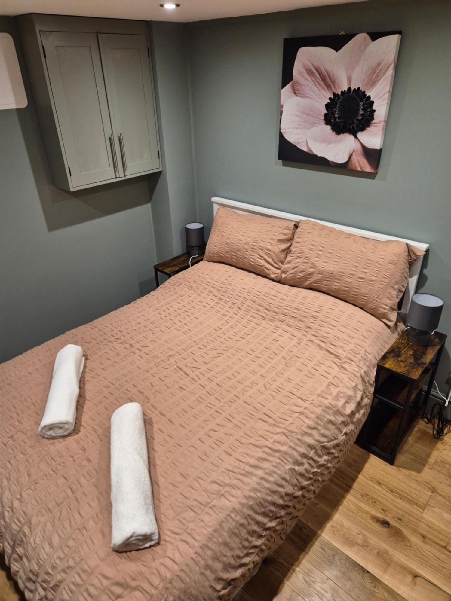 Charming 1 Bed Peak District Barn Conversion Foolow Екстер'єр фото