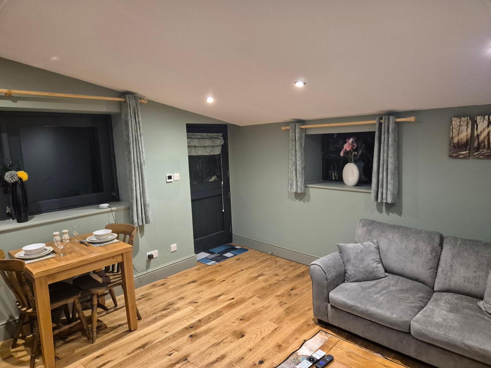 Charming 1 Bed Peak District Barn Conversion Foolow Екстер'єр фото